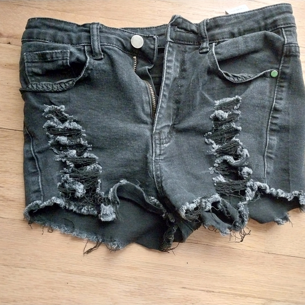 Black distressed shorts